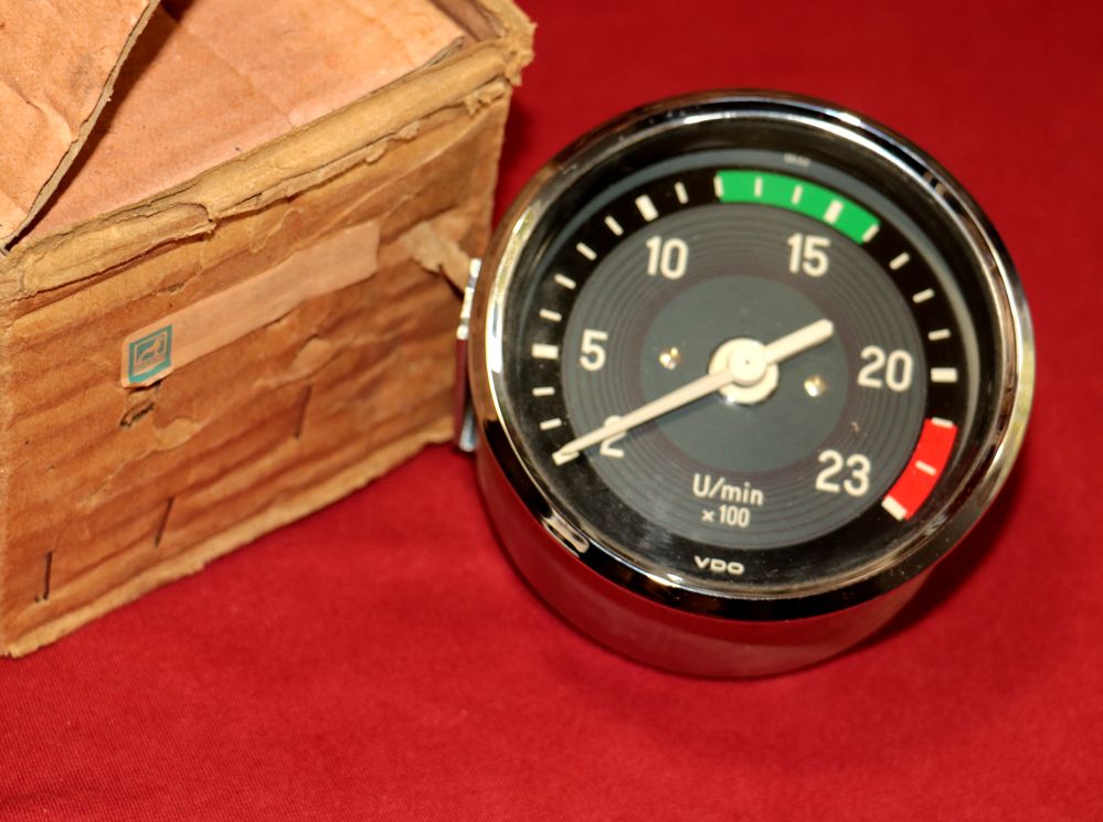 50266-1 VDO Drehzahlmesser bis 2300 , z.B. für Büssing