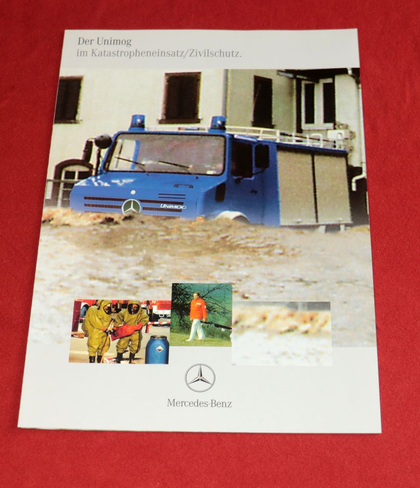 20005 Unimog , Im Katastropheneinsatz / Zivilschutz