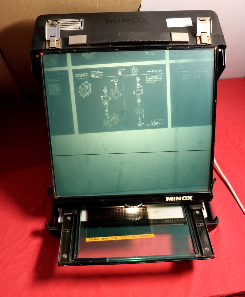 MINOX Microfiche Lesegerät portables Koffer Lesegerät