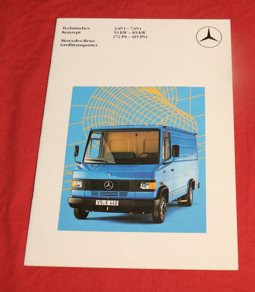 Mercedes Großtransporter 3,49 - 7,49 t  Prospekt